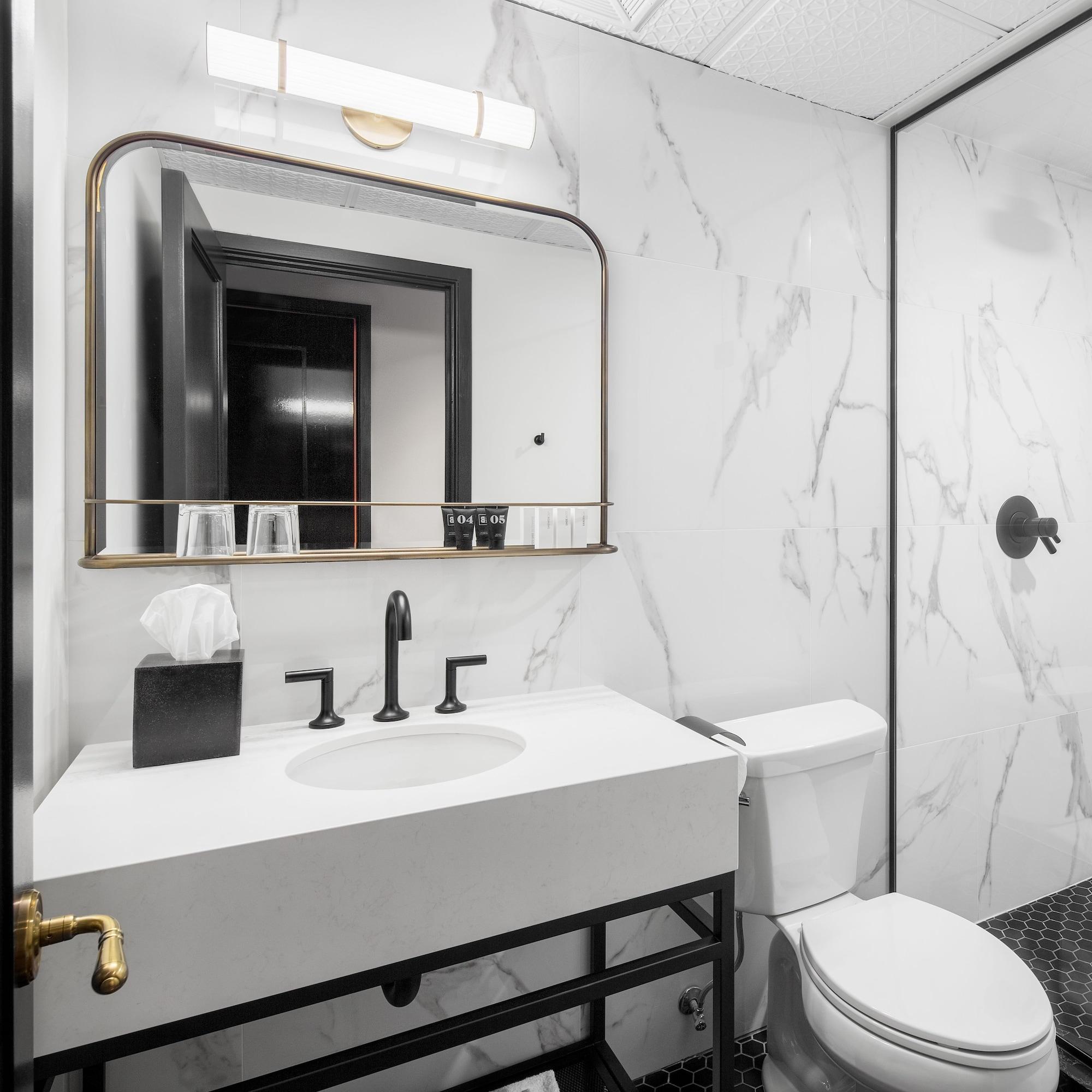 The Broadview Hotel Торонто Экстерьер фото